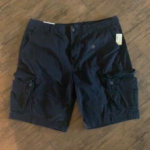 Aero cargo shorts NWT